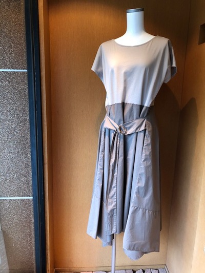 ☆　SALE！女性らしくワンピース　☆