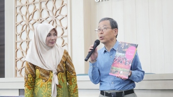インドネシア親善友好ツアー　２２　ジョグジャカルタ・ムハマディヤ大学　訪問