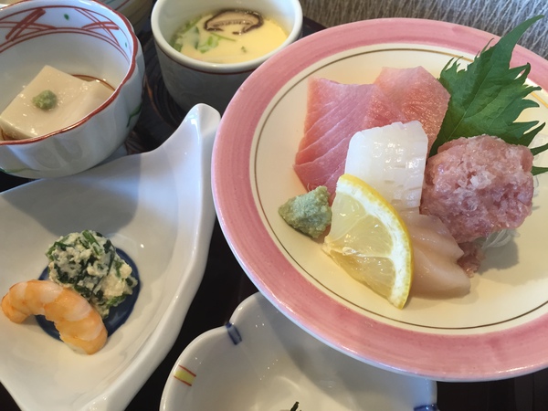 和Ｃａｆｅ　ごはん　　ひいらぎ　　さん　で　ランチ　☆
