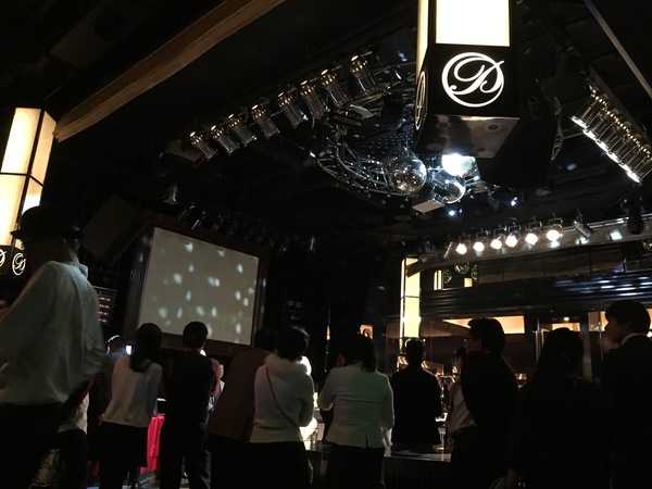 プラチナム　　名古屋　　で　　新年会～　　☆