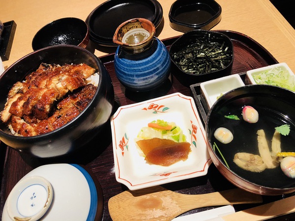 びんちょう　　ひつまぶし　　さん　　で　　夕食　　☆