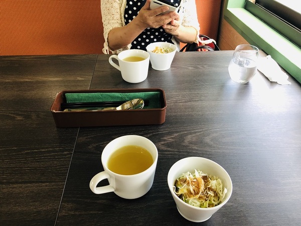 浜松市（静岡県）　カフェ　ラペリオン　さん　で　ランチ　☆