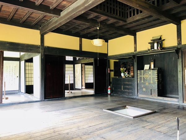 国指定重要文化財　　冨沢家住宅　を　　見学　　☆