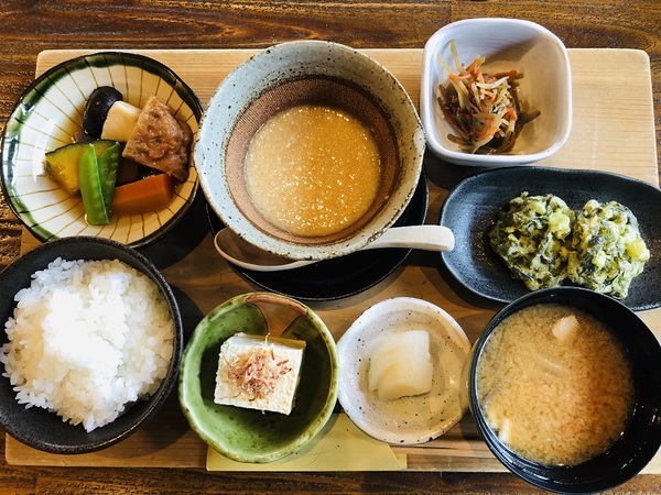 軽井沢（長野県）　　かまど炊きごはん　御厨　さんで　ランチ☆