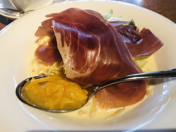 軽井沢（長野県）　森の中のレストラン　こどう　さんで　ランチ☆