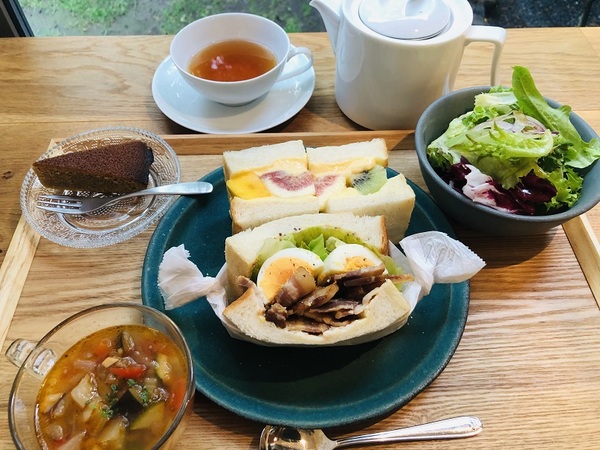 軽井沢（長野県）　カフェ　フォレストヴェール　さんで　モーニング☆
