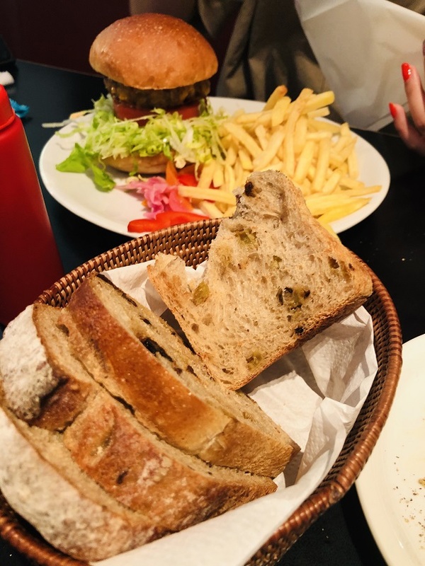 軽井沢（長野県）　ベーカリーレストラン　ＳＡＷＡＭＵＲＡ　さんで　ランチ☆