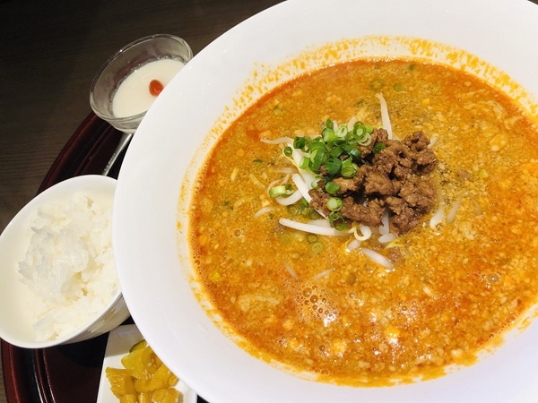 四川飯荘　　尾林　　さん　　で　　ランチ　　☆