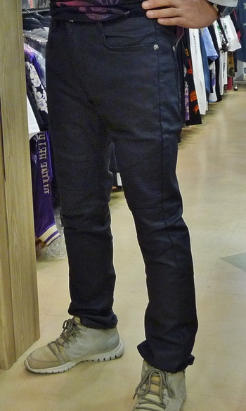 ライダースパンツ入荷