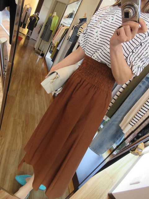頑張らずしても美人に見える服・・・
