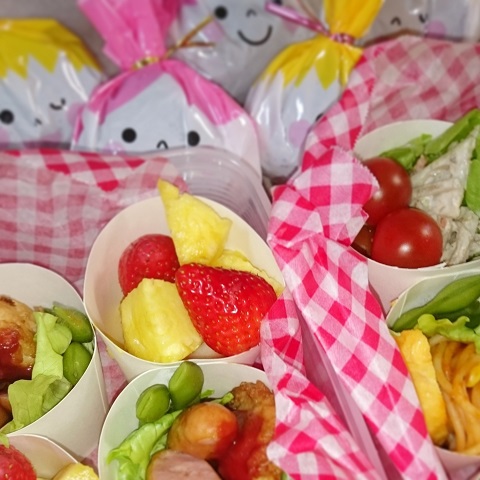 紙コップ弁当、やってみたよ