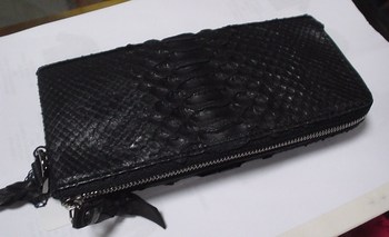 財布入荷