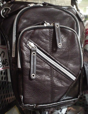 財布入荷