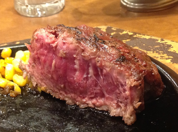 友達に誘われてブロンコビリーにて肉を食らう！