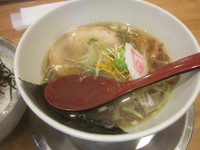 ラーメンを食べに