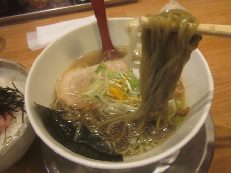 ラーメンを食べに