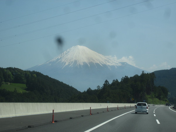 車で走りながら富士山を見ながら御嶽山を思い浮かべてしまって一人心配になった件