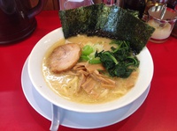 ラーメン好きですin菊川市加茂で清六家の家系