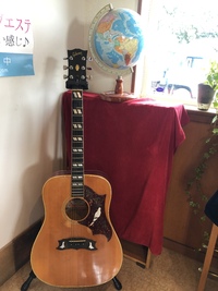 店に置いてあるギターは、、 2021/05/30 20:14:08