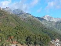 オウモウ山に雪が 2022/12/18 09:17:45