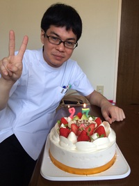 豊田先生誕生日♪ 2015/05/26 13:33:53