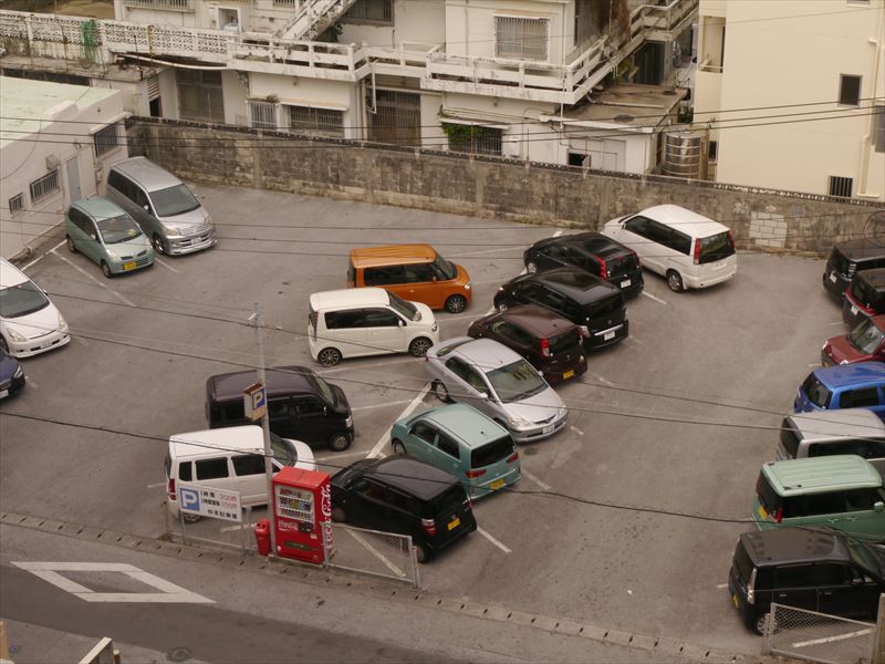 那覇市東町辺りの駐車場料金を散歩中にチェック 沖縄に行ってまで駐車場の写真を撮ってきましたｗ はまぞう かね田のおもむろにブログ