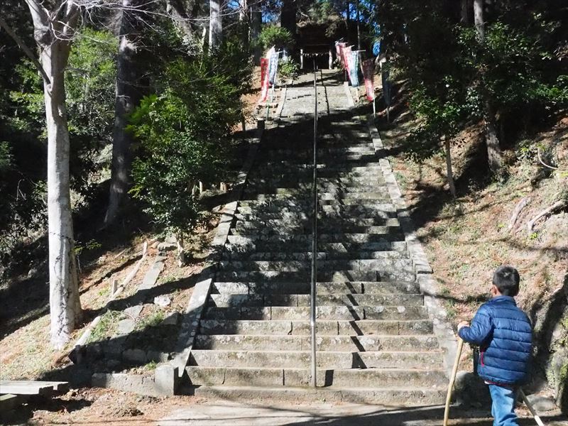 千葉山智満寺の茅葺屋根はすごく見事で景色もいい！－島田市
