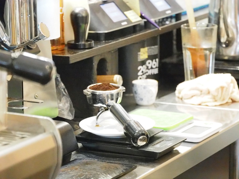 気軽に飲みに行けたら！といつも思う「2961coffee」久野さんのラテは絶品