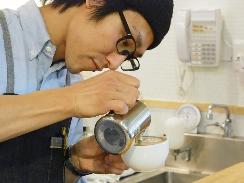 気軽に飲みに行けたら！といつも思う「2961coffee」久野さんのラテは絶品