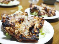 磐田のディープな居酒屋「喜多八」の焼き”おもろ”は地元の人たちが自慢するぷりぷりの味