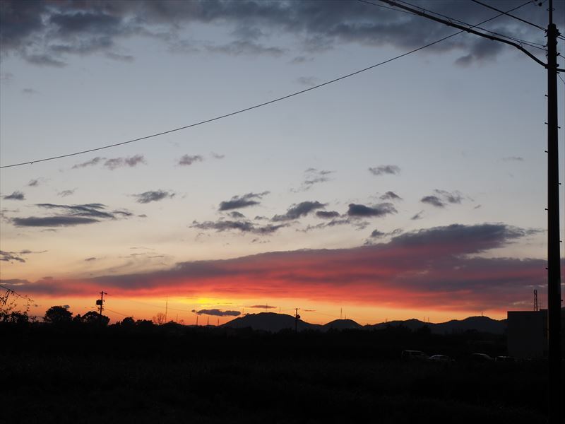 移り変わる景色がきれいな昨夕の空の様子