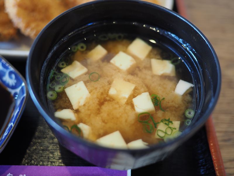 旬の大きな大きな浜名湖産の牡蠣を使った「和食処なかや」さんのカキフライ定食は一度は食べるべきである