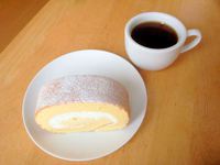 休みの日限定「ひつじ」のロールケーキは浜松の中でも上位にランクインすると思っているくらい好きです！
