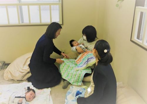 お産にはいろんなかたちがあっていい!赤ちゃんが無事に産まれてくることが一番!マタニティひろば開催しました。 お産にはいろんなかたちがあっていい!赤ちゃんが無事に産まれてくることが一番!マタニティひろば開催しました。