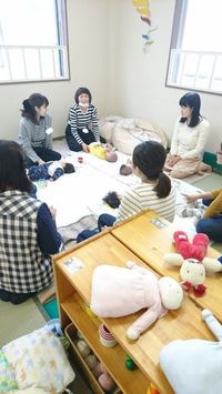 2ヶ月の赤ちゃんも参加してくれました～！！おしゃべり会開催しました。 2019/04/21 10:15:03