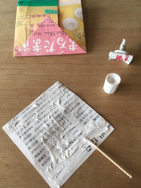チラシでエコな紙袋づくり