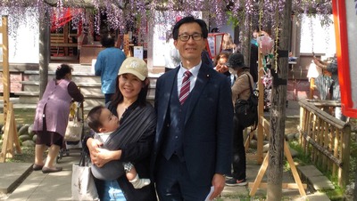 行興寺にある「熊野の長藤」
