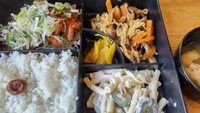 うん十年振りのランチは、味噌カツランチざぼんさん