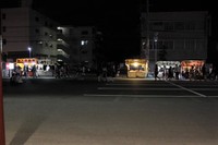 昨日のお祭り　夜店
