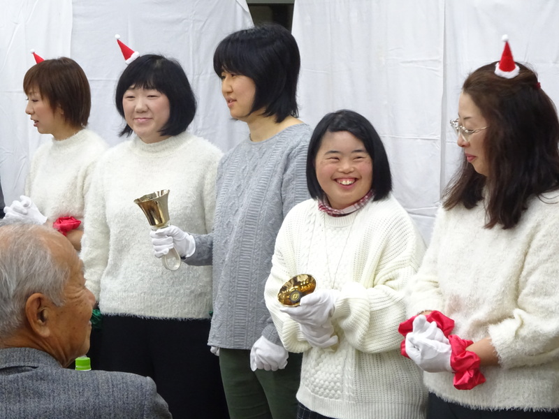 草の根クリスマス会！