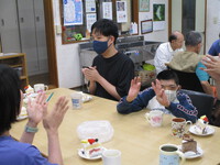 誕生会でした 2024/05/29 16:58:32