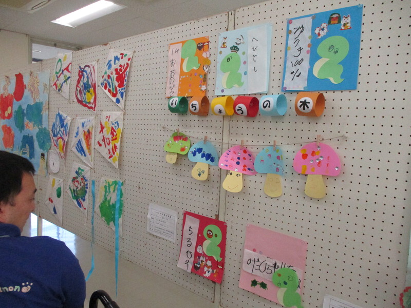 虹の輪合唱団の方と合唱をしました♪
