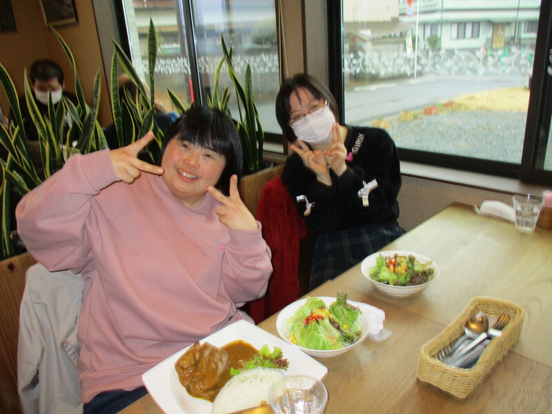 食事会に行ってきました