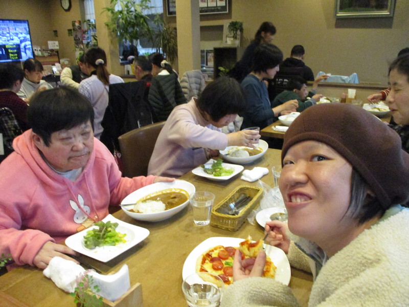 食事会に行ってきました