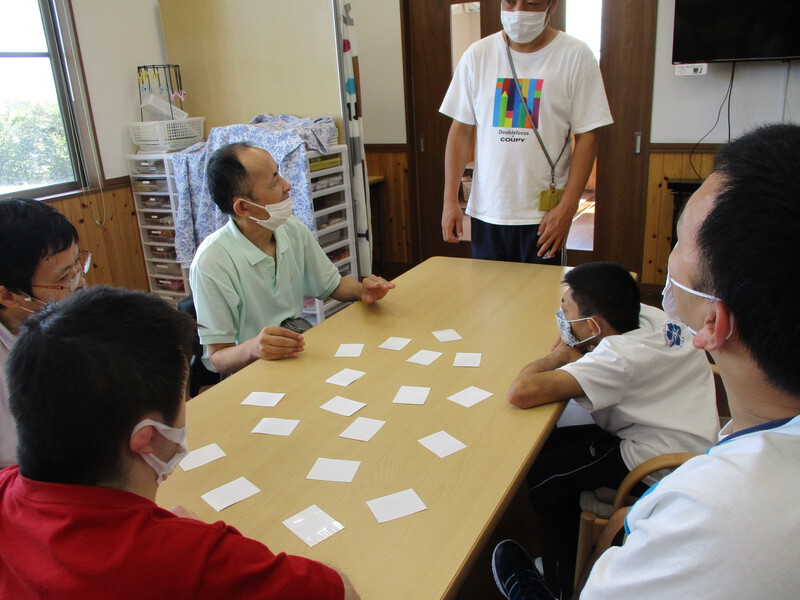 ８月のいちょうの木の様子です