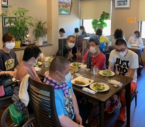 お久しぶりの食事会！！
