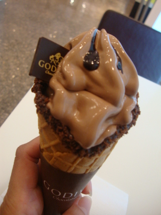 ＧＯＤＩＶＡ　ソフトクリーム