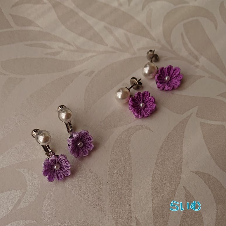 イヤリングとピアス