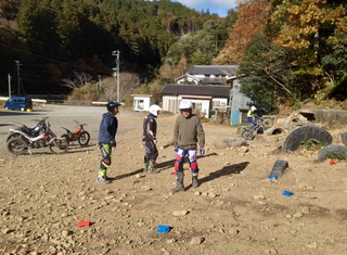 退院のち練習