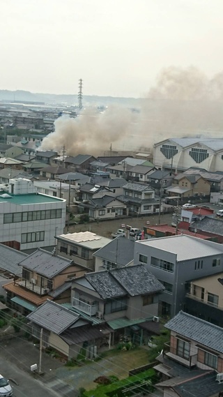 近所で火事‼